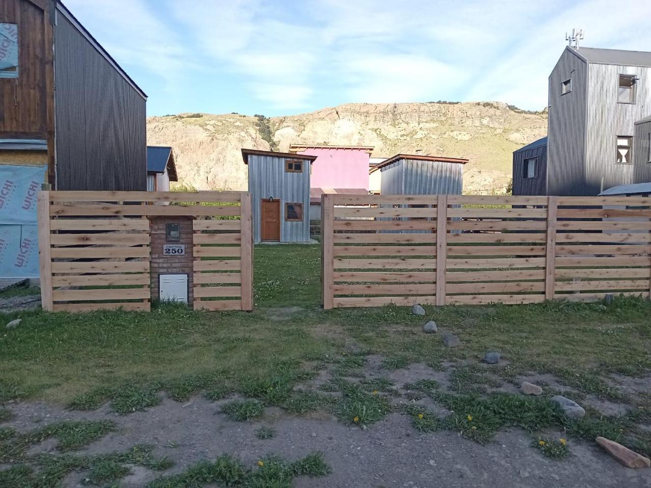 Appartamento Cerro Rosado El Chalten Esterno foto